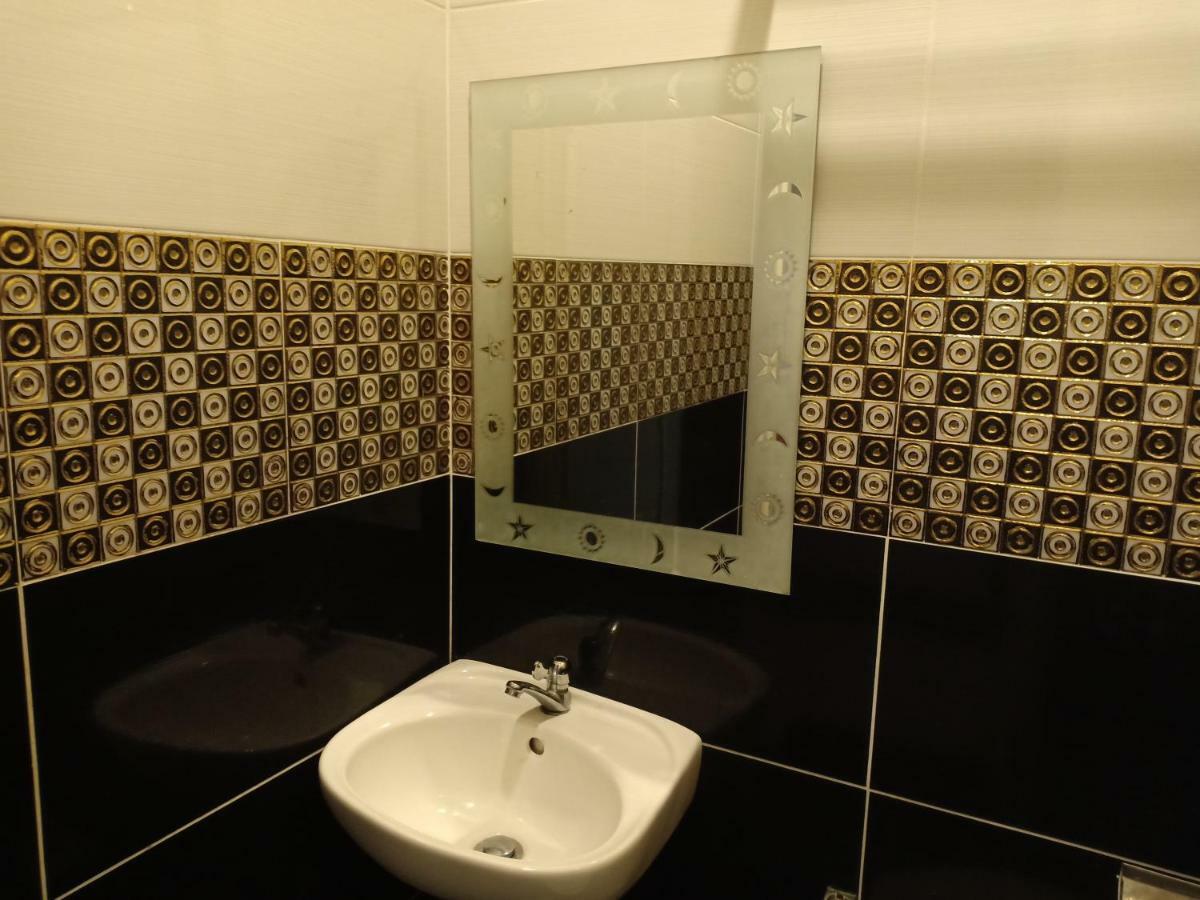 Tc Inn Business Hotel @ Seri Kembangan Buitenkant foto