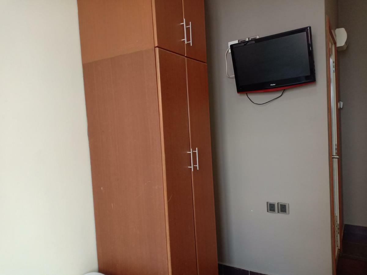Tc Inn Business Hotel @ Seri Kembangan Buitenkant foto
