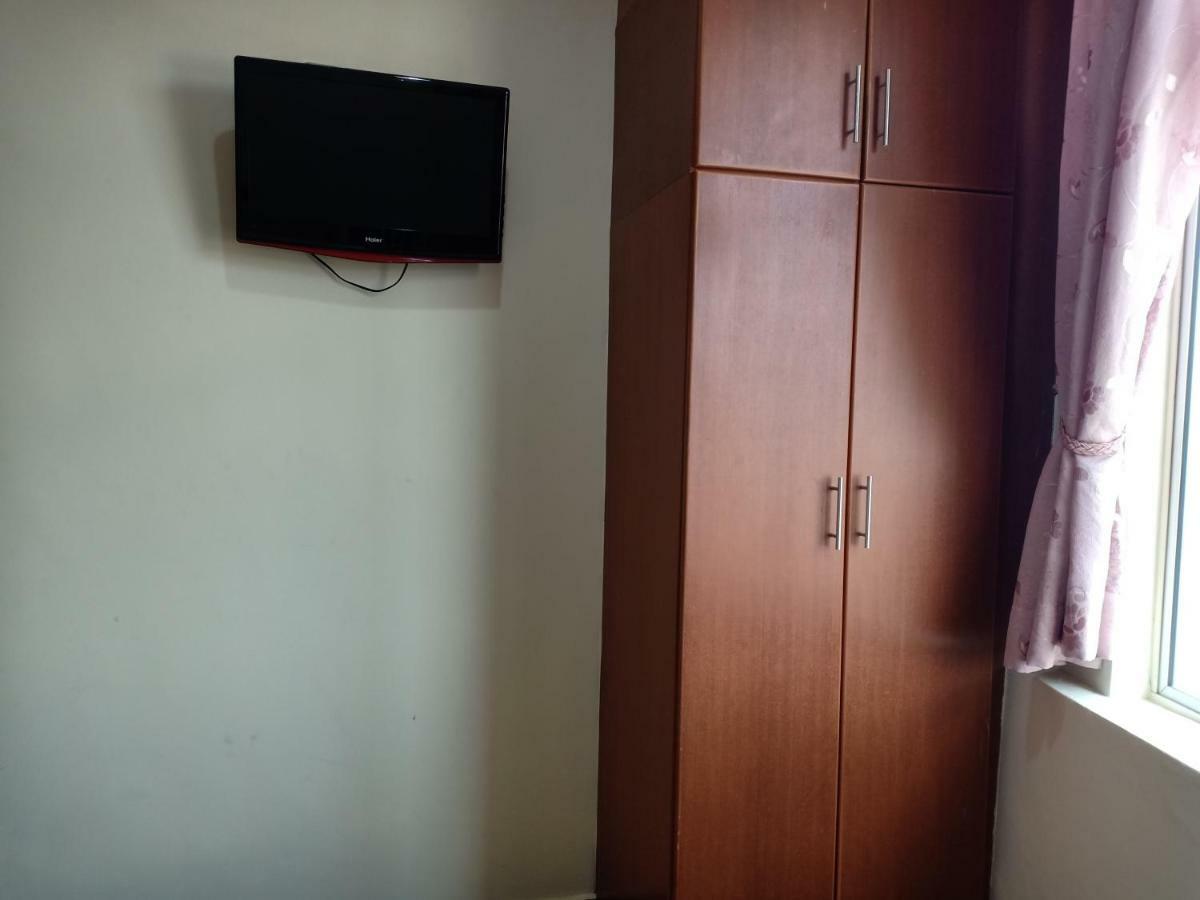 Tc Inn Business Hotel @ Seri Kembangan Buitenkant foto